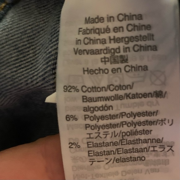 Madewell Petite 9" Mid-Rise Skinny Jeans in Frankie Wash: Torn-Knee Edition - Picture 9 of 10